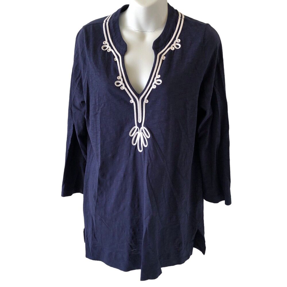 Lilly Pulitzer Tunic Top Size Medium Navy Kaia Knit Resort Coastal White V Neck